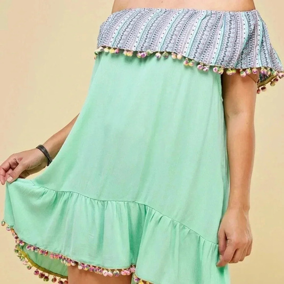 🆕Velzera Geometric-Contrast Tassels Off-Shoulder Dress S🆕 - Picture 3 of 4